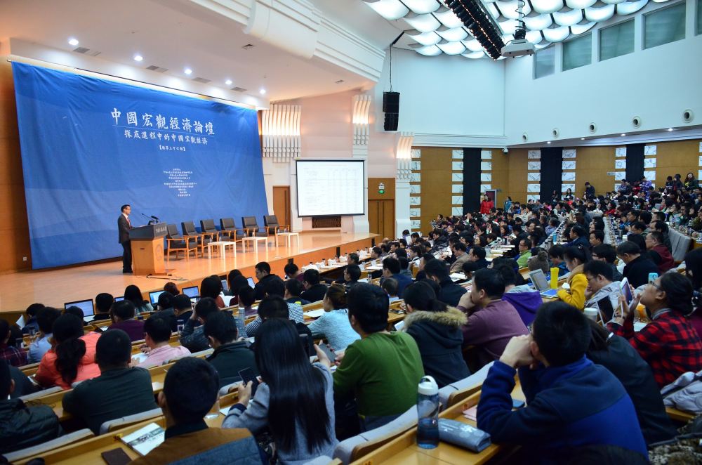 胡迺武深度解讀國家十三五規(guī)劃建議：大力振興裝備制造業(yè)意義非常